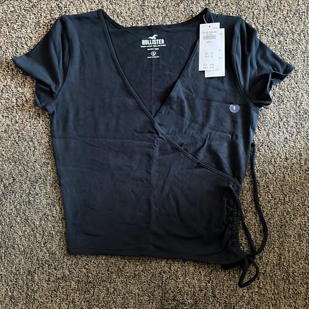 Black wrap baby tee